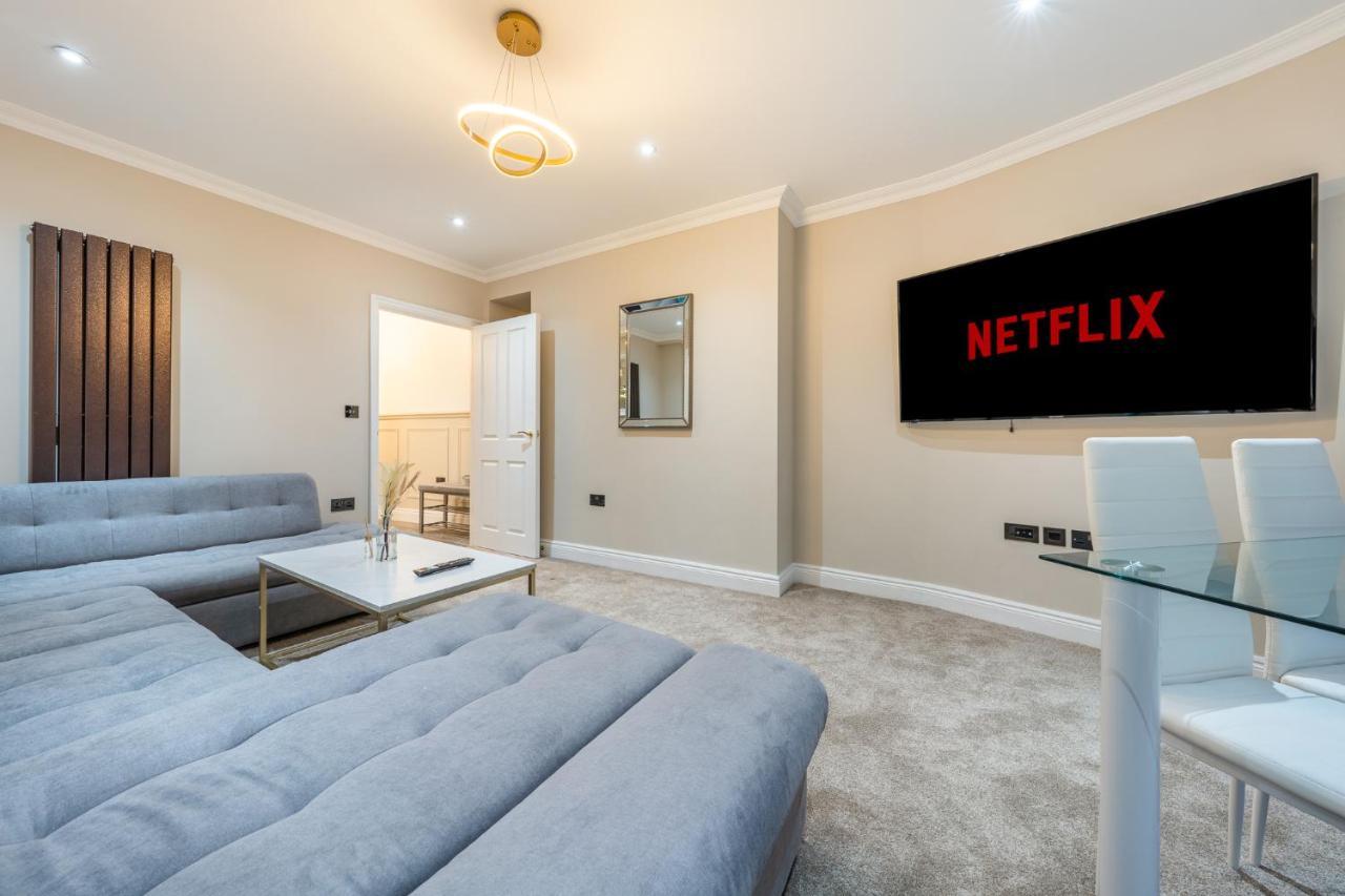 Brand New London Luxury House - Sleeps 8 Villa Exterior photo